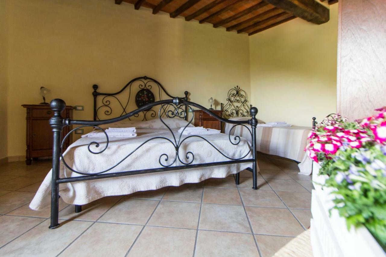 Le Dame Del Borgo Apartment Sassetta Exterior photo