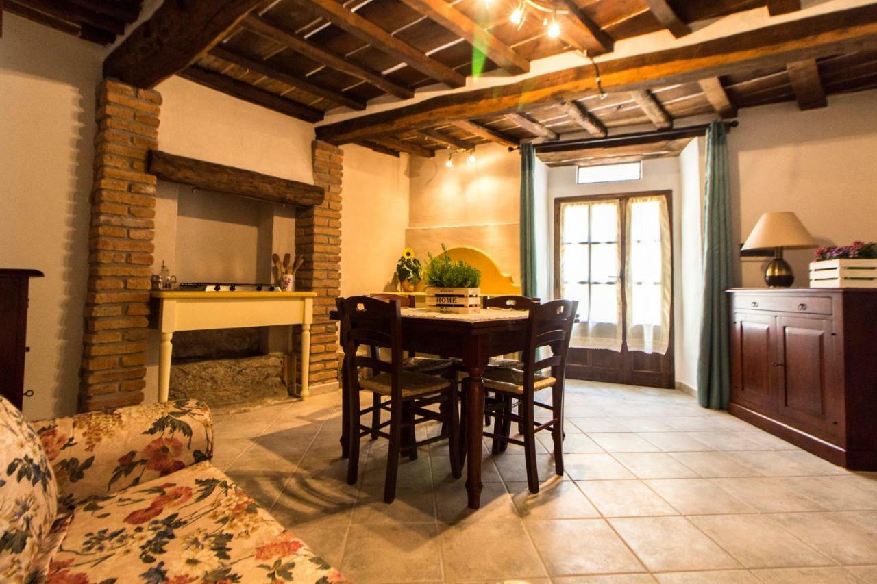 Le Dame Del Borgo Apartment Sassetta Exterior photo